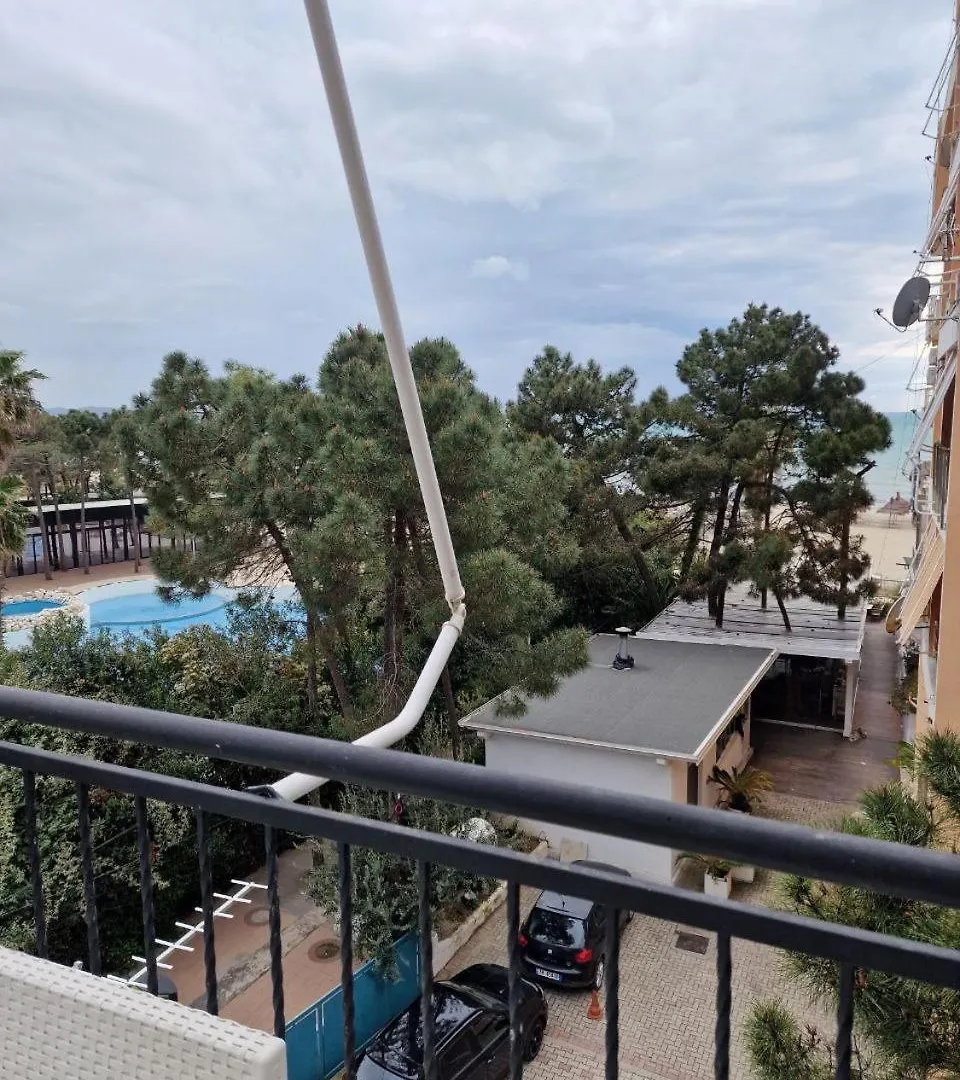 Apartments Seaside Durres Shkembi Zone Golem  Golem (Tirana)